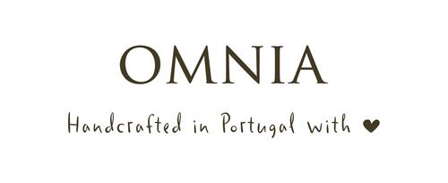 OMNIA HANDCRAFTED IN PORTUGAL WITH trademark